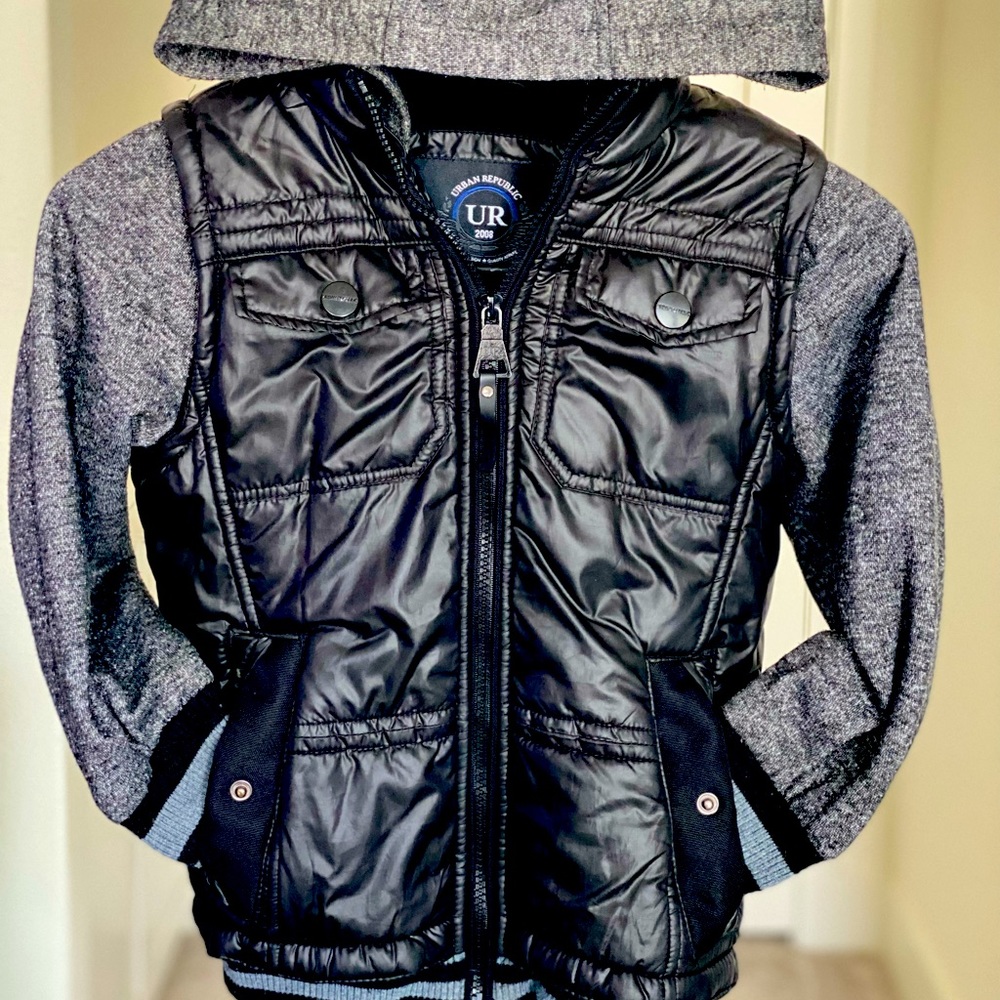 Stylish Preloved Urban Republic bomber jacket. Open for reasonable offers.